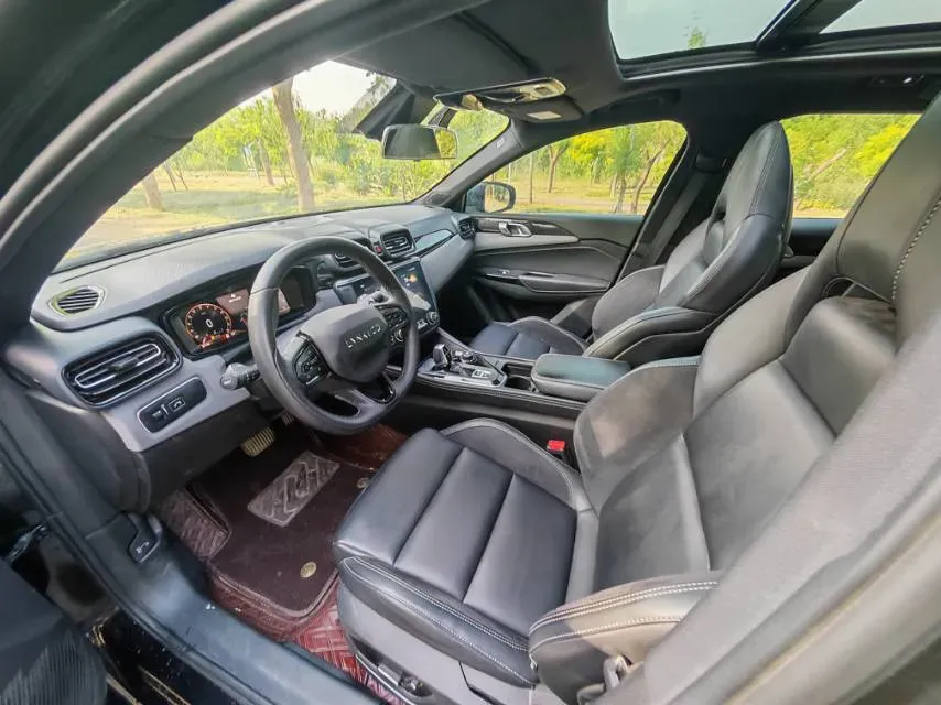 2022 LYNK&CO 02 Hatchback 2.0T 190HP L4 7DCT,autocango,china used car exporter,china ev exporter,chinese used car exporter,chinese used ev exporter