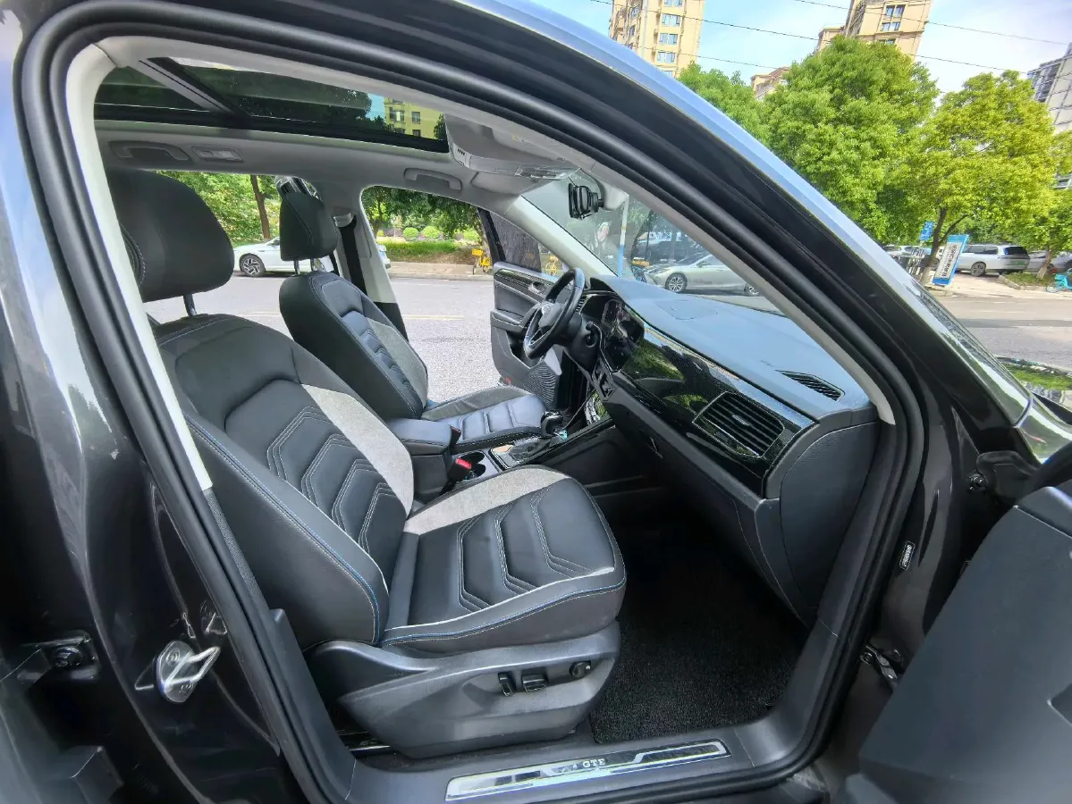 2022 Volkswagen Tayron GTE 1.4T 150HP L4 6DCT PHEV 13KWH,autocango,china used car exporter,china ev exporter,chinese used car exporter,chinese used ev exporter