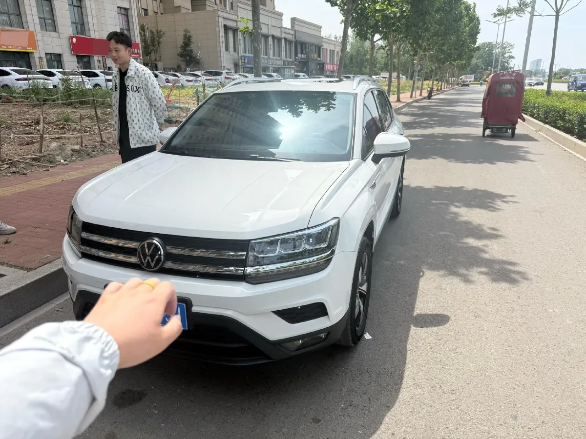 2022 Ford Transit 2.0T 202HP L4 6AT,autocango,china used car exporter,china ev exporter,chinese used car exporter,chinese used ev exporter