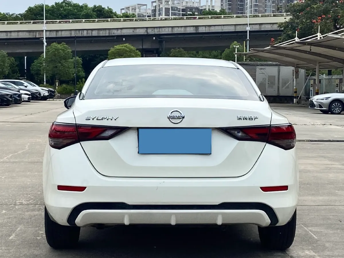 2022 Nissan Sylphy 1.6L 135HP L4 CVT,autocango,china used car exporter,china ev exporter,chinese used car exporter,chinese used ev exporter