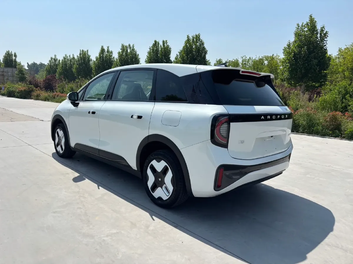2024 ARCFOX KAOLA S BEV 58.8KWH,autocango,china used car exporter,china ev exporter,chinese used car exporter,chinese used ev exporter