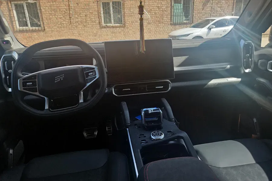 2024 Jetour ShanHai TravellerC-DM 1.5T 156HP L4 3DHT PHEV 43.24KWH,autocango,china used car exporter,china ev exporter,chinese used car exporter,chinese used ev exporter
