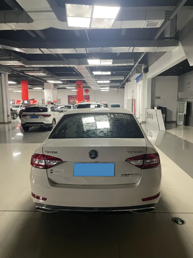 2018 Skoda Octavia 1.6L 110HP L4 6AT,autocango,china used car exporter,china ev exporter,chinese used car exporter,chinese used ev exporter