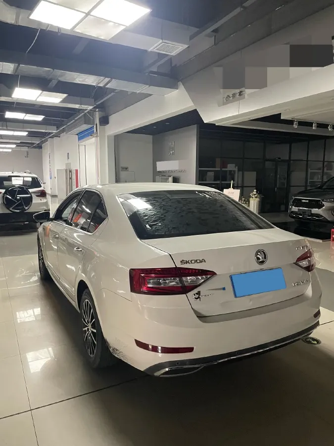 2018 Skoda Octavia 1.6L 110HP L4 6AT,autocango,china used car exporter,china ev exporter,chinese used car exporter,chinese used ev exporter