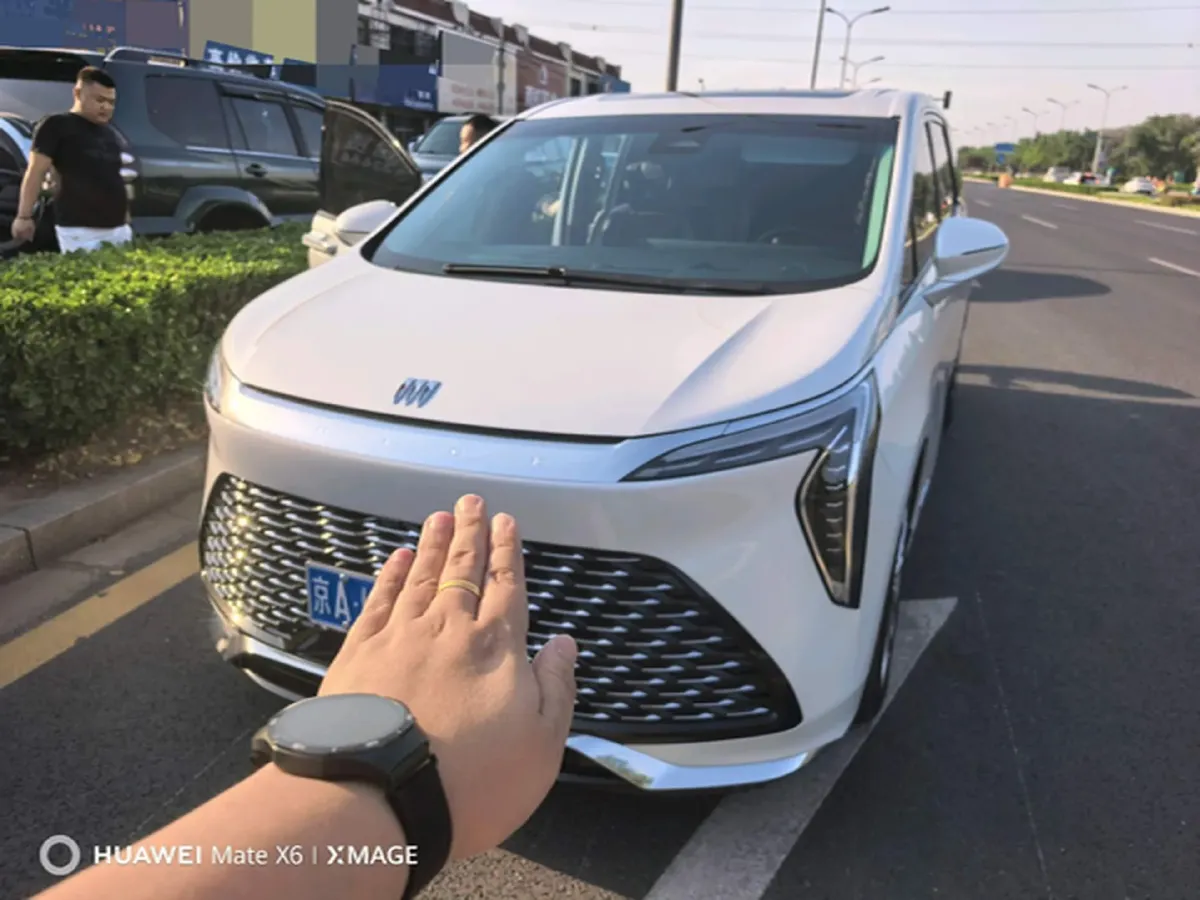 2023 Buick Century 2.0T 237HP L4 9AT,autocango,china used car exporter,china ev exporter,chinese used car exporter,chinese used ev exporter