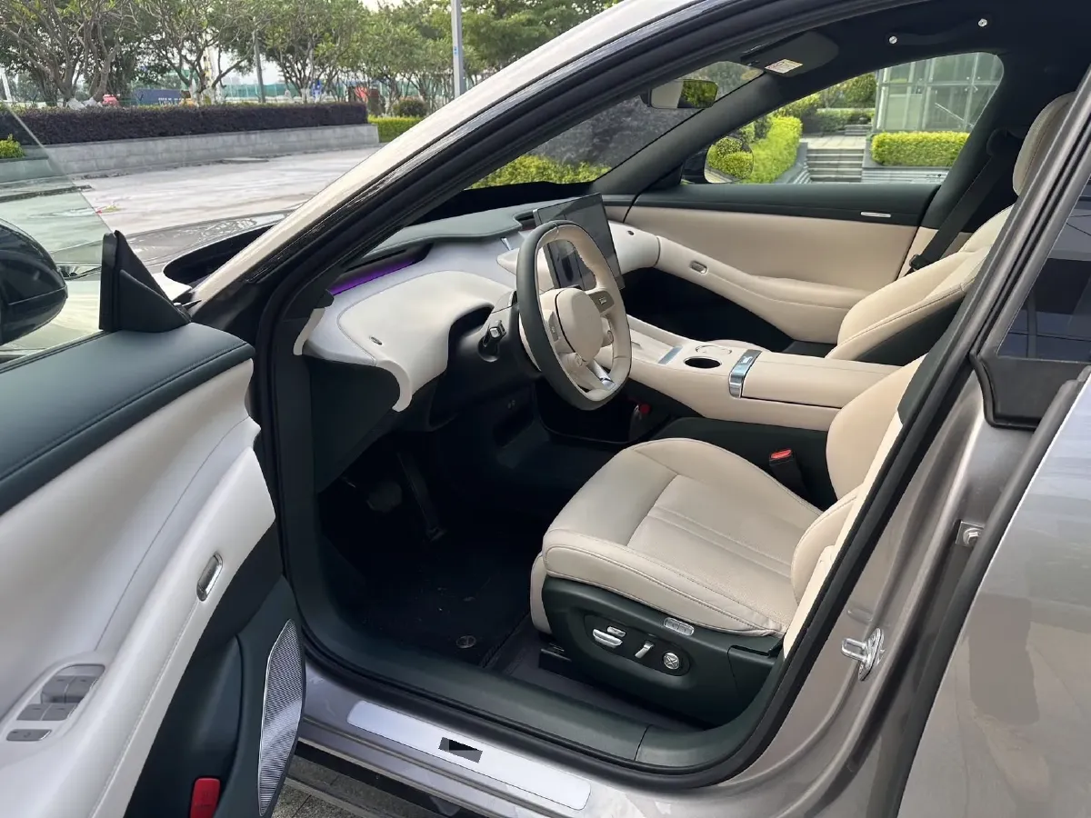 2025 MI YU7 BEV 96.3KWH,autocango,china used car exporter,china ev exporter,chinese used car exporter,chinese used ev exporter