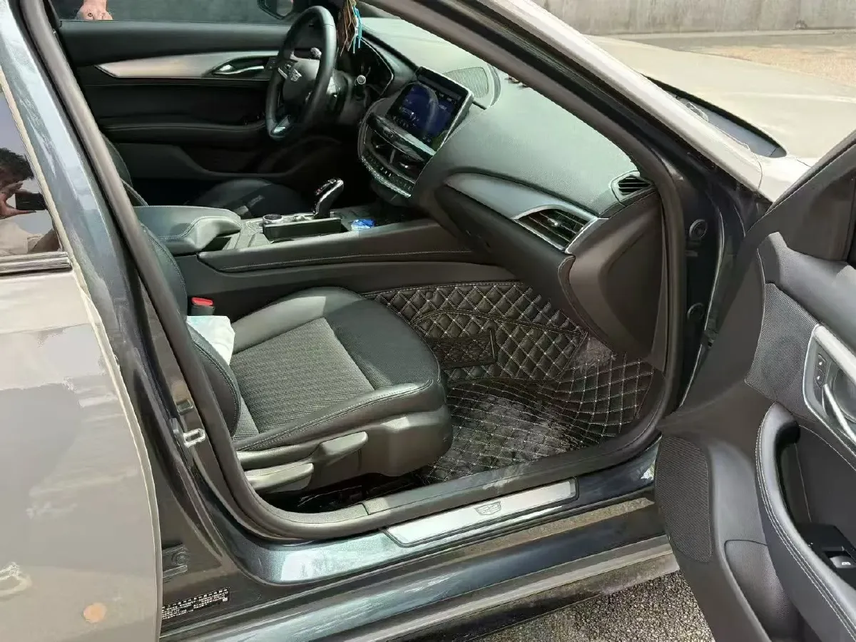 2022 Cadillac CT5 2.0T 237HP L4 10AT,autocango,china used car exporter,china ev exporter,chinese used car exporter,chinese used ev exporter