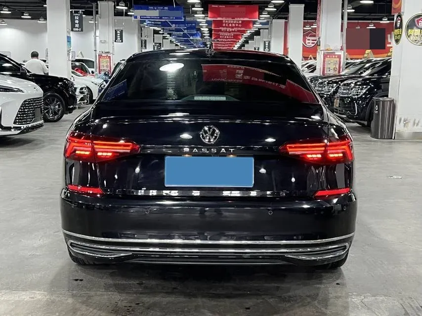 2021 Volkswagen Passat 1.4T 150HP L4 7DCT,autocango,china used car exporter,china ev exporter,chinese used car exporter,chinese used ev exporter