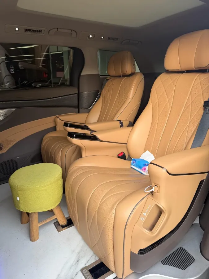 2023 Denza D9 1.5T 139HP L4 E-CVT PHEV 20.39KWH,autocango,china used car exporter,china ev exporter,chinese used car exporter,chinese used ev exporter