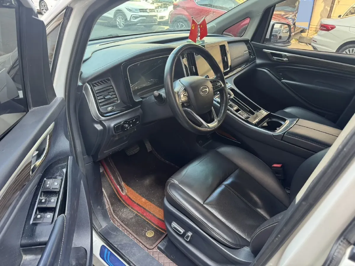 2021 GAC Trumpchi M8 2.0T 252HP L4 8AT,autocango,china used car exporter,china ev exporter,chinese used car exporter,chinese used ev exporter