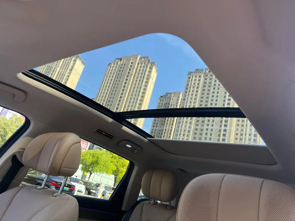 2022 Volvo S60 2.0T 197HP L4 8AT,autocango,china used car exporter,china ev exporter,chinese used car exporter,chinese used ev exporter