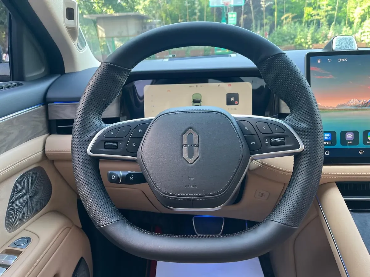 2022 Volvo S60 2.0T 197HP L4 8AT,autocango,china used car exporter,china ev exporter,chinese used car exporter,chinese used ev exporter