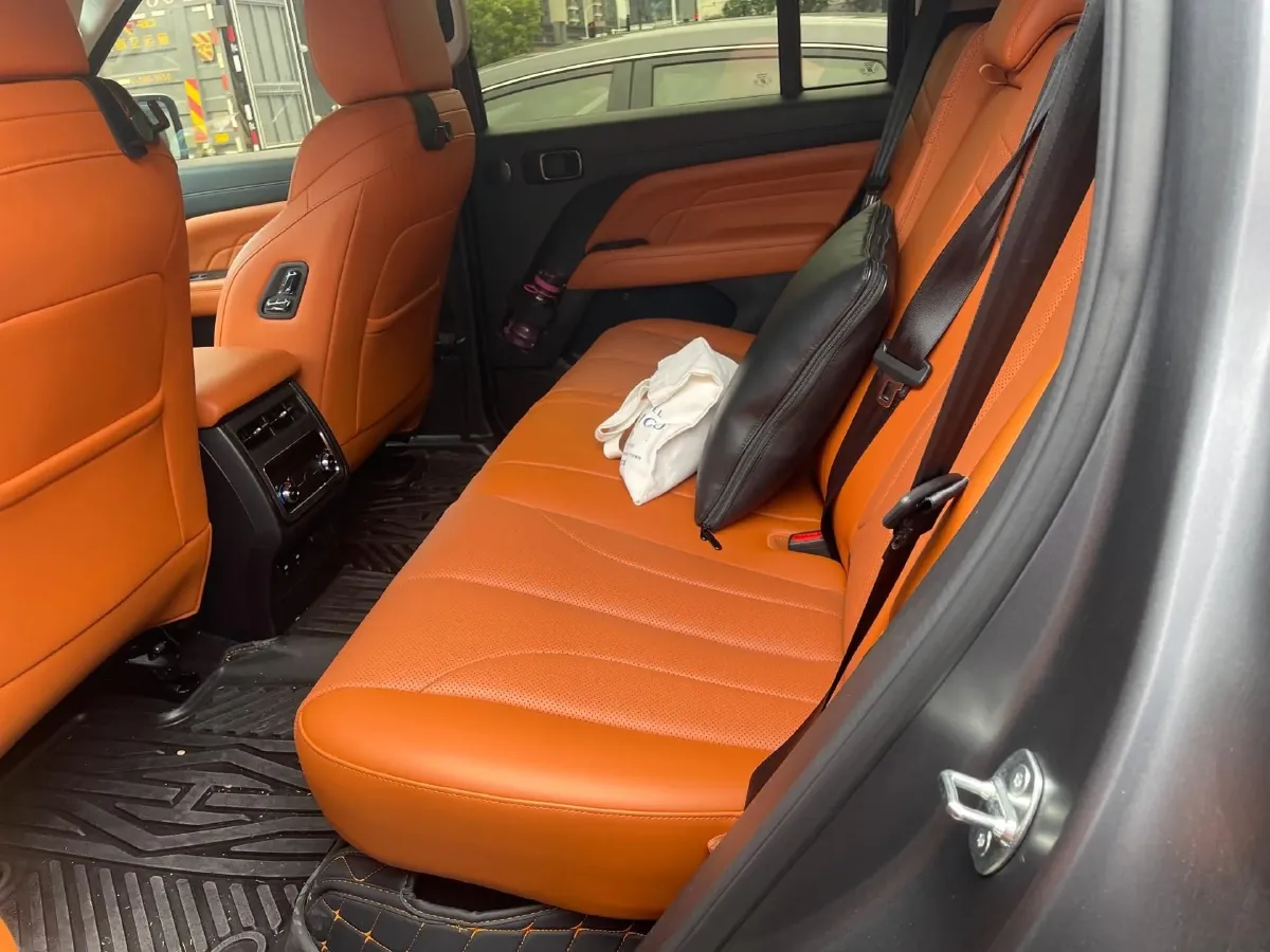 2024 Haval H9 2.0T 224HP L4 8AT,autocango,china used car exporter,china ev exporter,chinese used car exporter,chinese used ev exporter