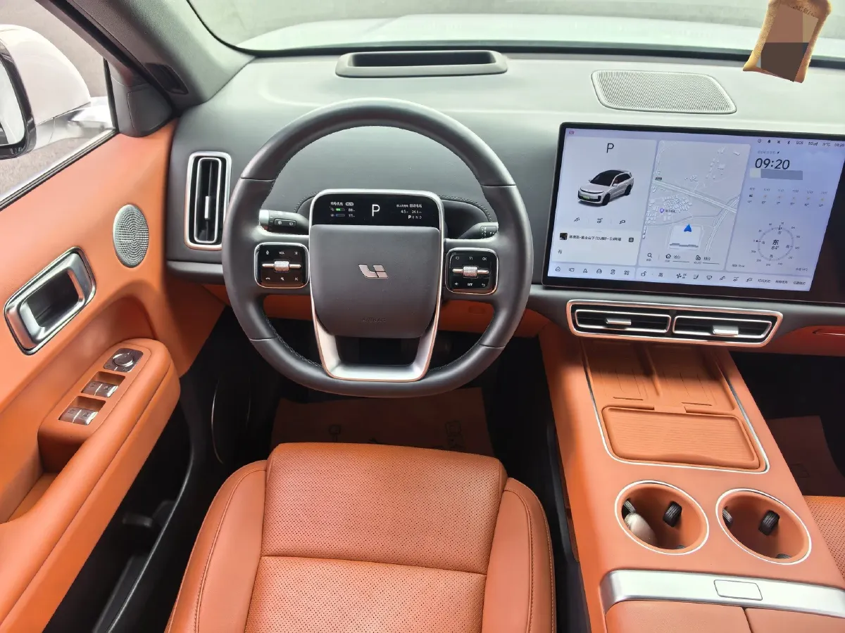 2024 Li L6 Range Extended 154HP L4 REEV 36.8KWH,autocango,china used car exporter,china ev exporter,chinese used car exporter,chinese used ev exporter
