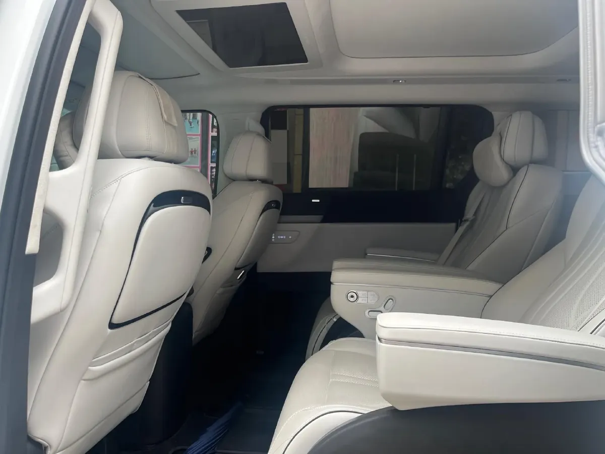 2024 Xpeng X9 BEV 101.5KWH,autocango,china used car exporter,china ev exporter,chinese used car exporter,chinese used ev exporter