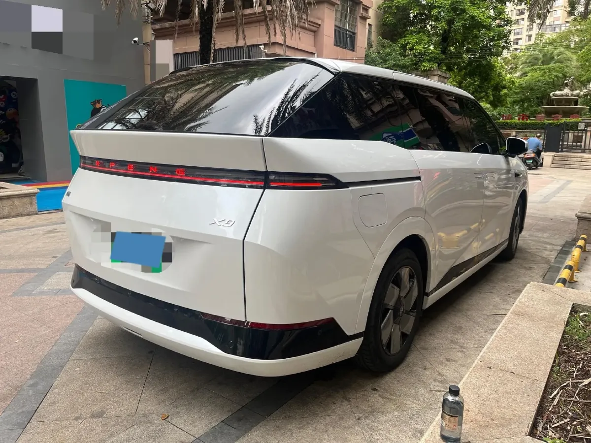 2024 Xpeng X9 BEV 101.5KWH,autocango,china used car exporter,china ev exporter,chinese used car exporter,chinese used ev exporter