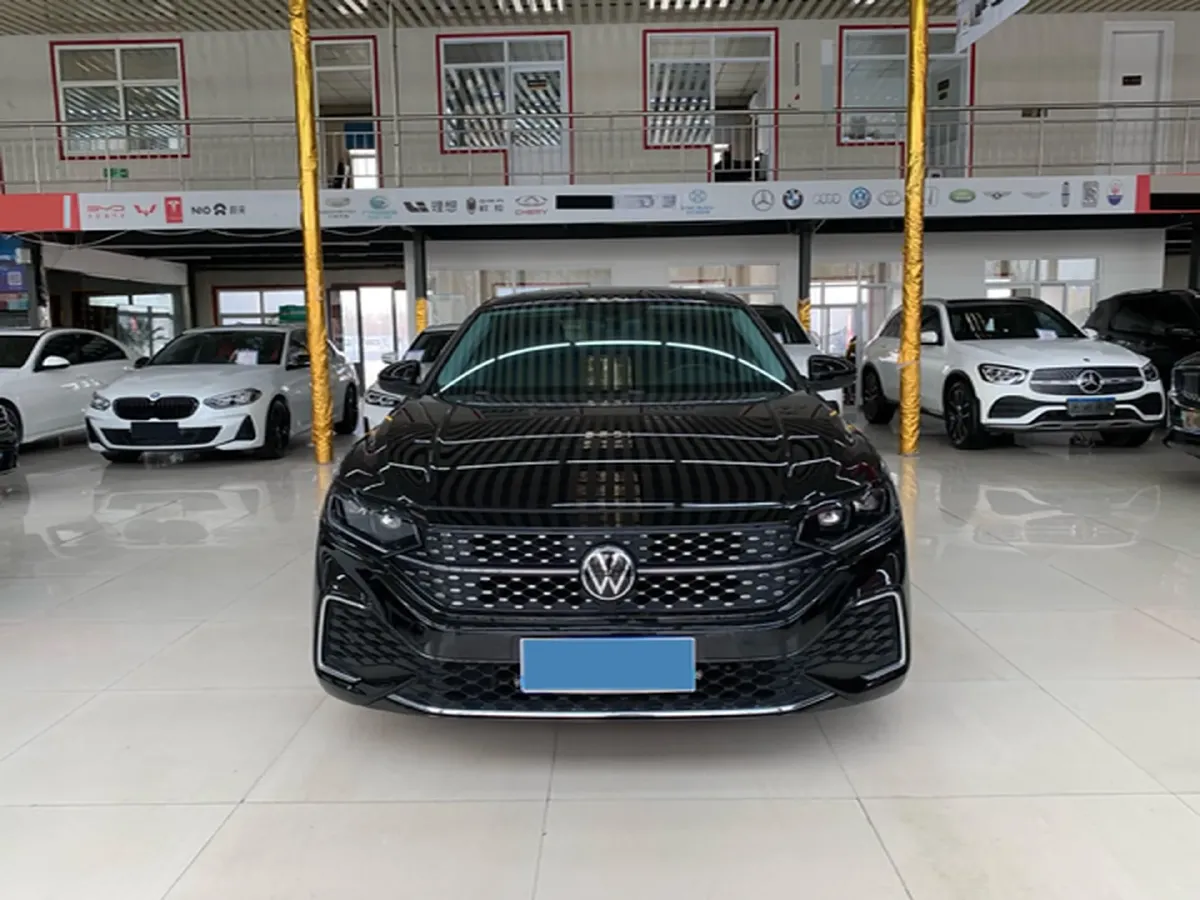 2022 Skoda Kodiak GT 2.0T 186HP L4 7DCT,autocango,china used car exporter,china ev exporter,chinese used car exporter,chinese used ev exporter