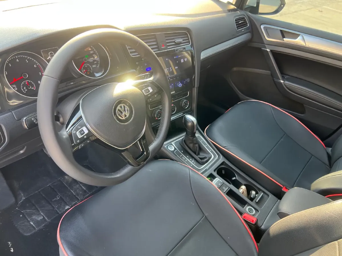 2020 Volkswagen Golf 1.4T 150HP L4 7DCT,autocango,china used car exporter,china ev exporter,chinese used car exporter,chinese used ev exporter