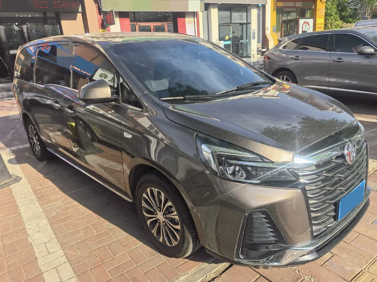 2023 Buick GL8 2.0T 237HP L4 9AT,autocango,china used car exporter,china ev exporter,chinese used car exporter,chinese used ev exporter