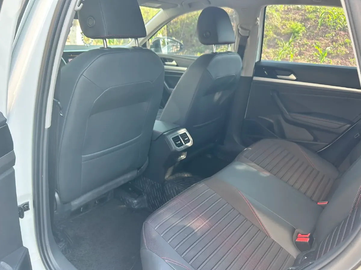 2023 Volkswagen Lavida 1.5T 160HP L4 7DCT,autocango,china used car exporter,china ev exporter,chinese used car exporter,chinese used ev exporter