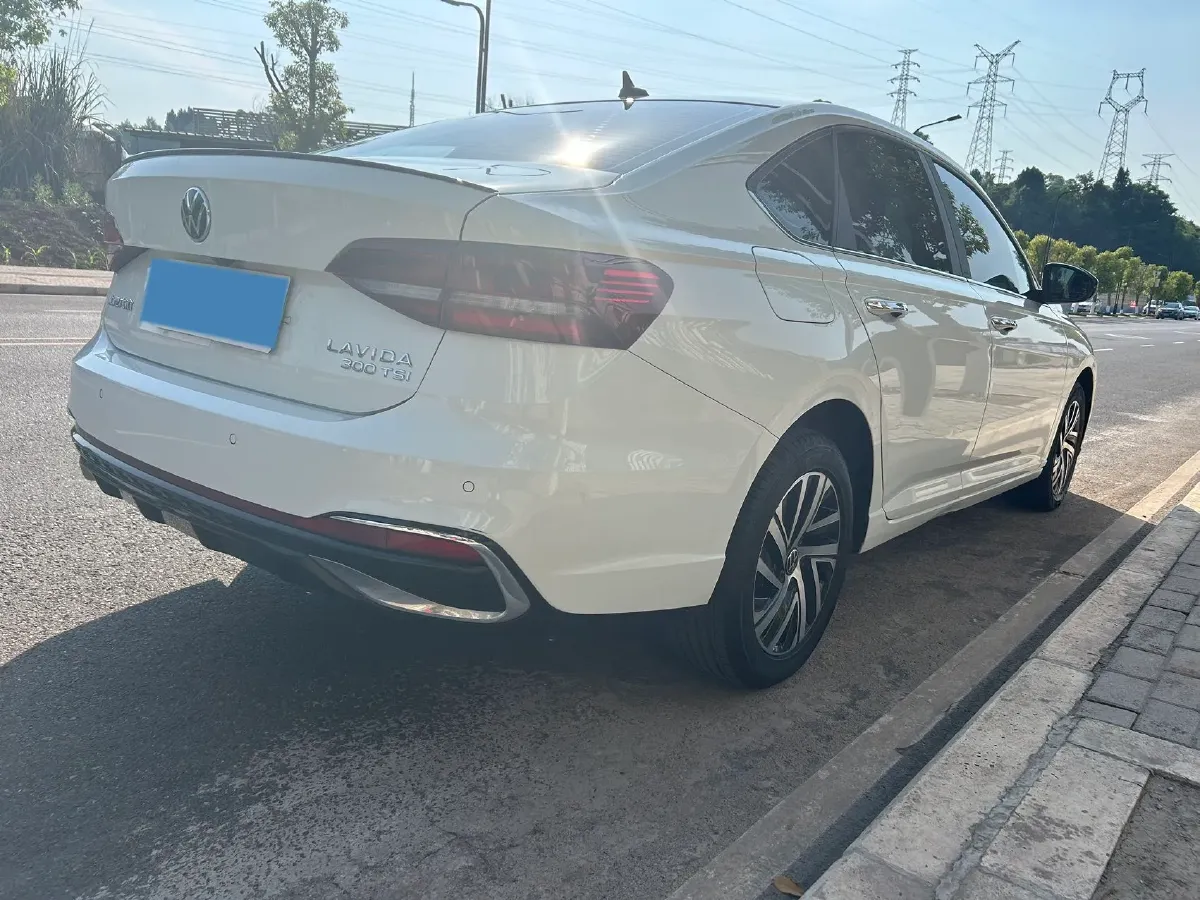 2023 Volkswagen Lavida 1.5T 160HP L4 7DCT,autocango,china used car exporter,china ev exporter,chinese used car exporter,chinese used ev exporter