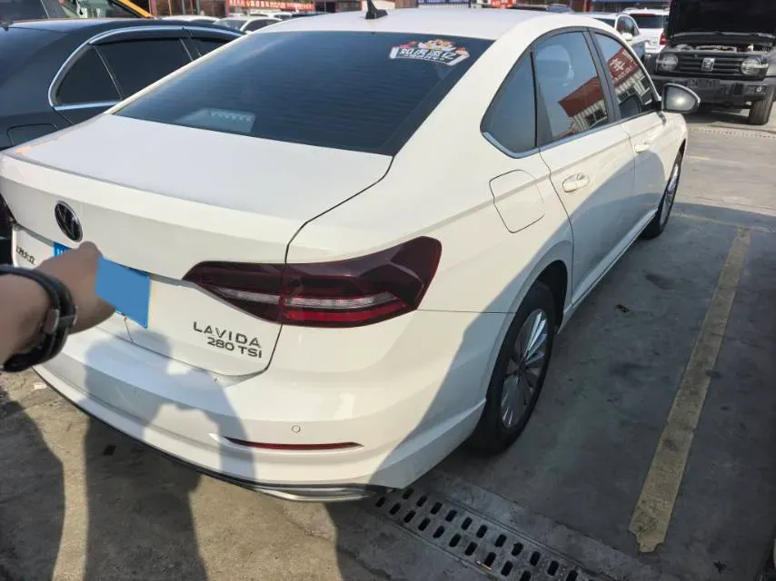 2021 Volkswagen Lavida 1.4T 150HP L4 7DCT,autocango,china used car exporter,china ev exporter,chinese used car exporter,chinese used ev exporter