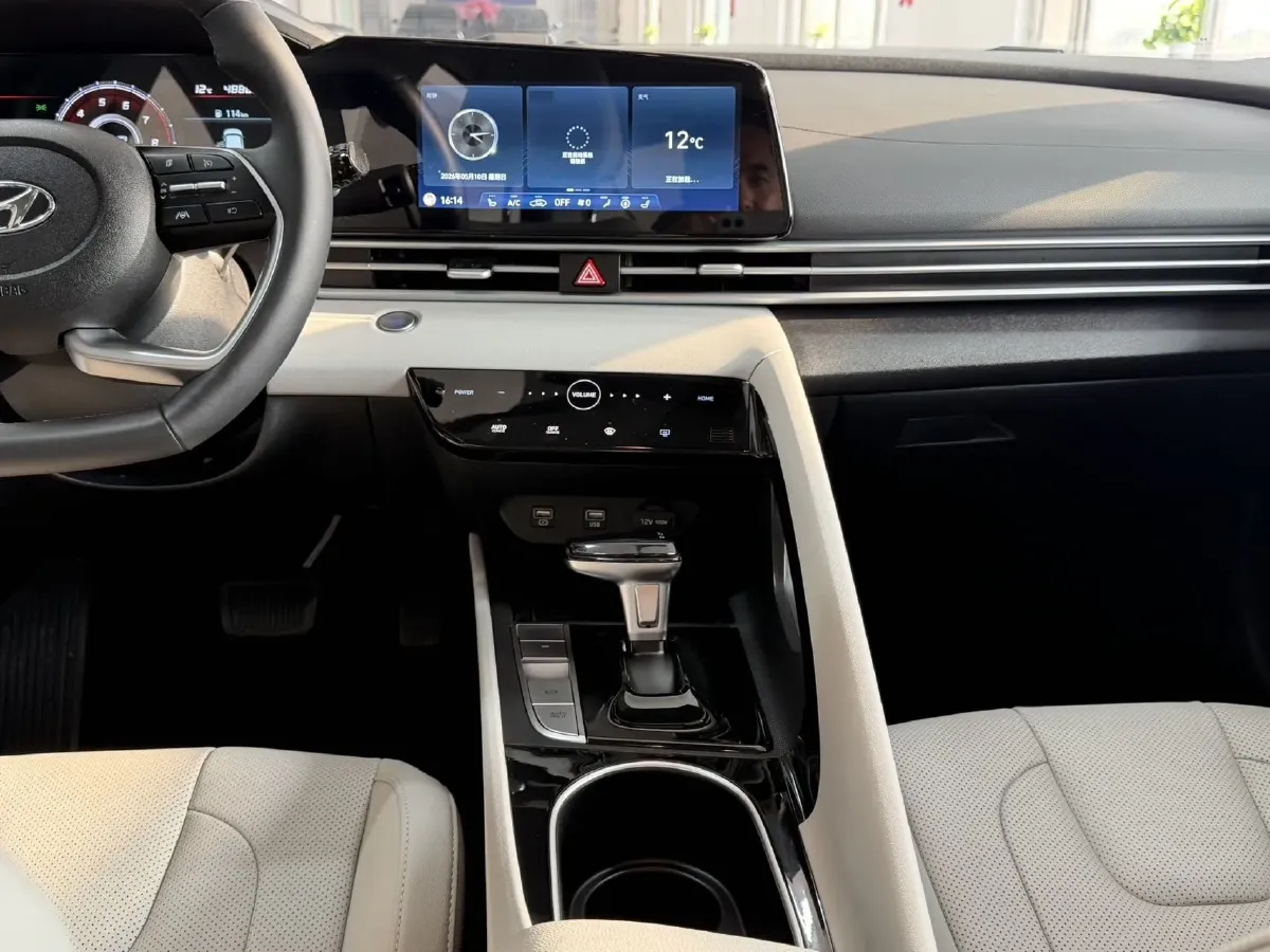 2022 Hyundai Elantra 1.5L 115HP L4 CVT,autocango,china used car exporter,china ev exporter,chinese used car exporter,chinese used ev exporter