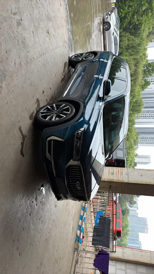 2021 Geely Monjaro 2.0T 218HP L4 7DCT,autocango,china used car exporter,china ev exporter,chinese used car exporter,chinese used ev exporter