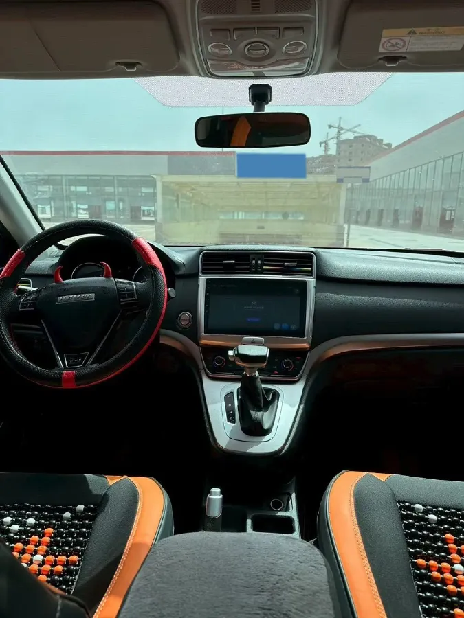 2019 Haval M6 1.5T 150HP L4 7DCT,autocango,china used car exporter,china ev exporter,chinese used car exporter,chinese used ev exporter