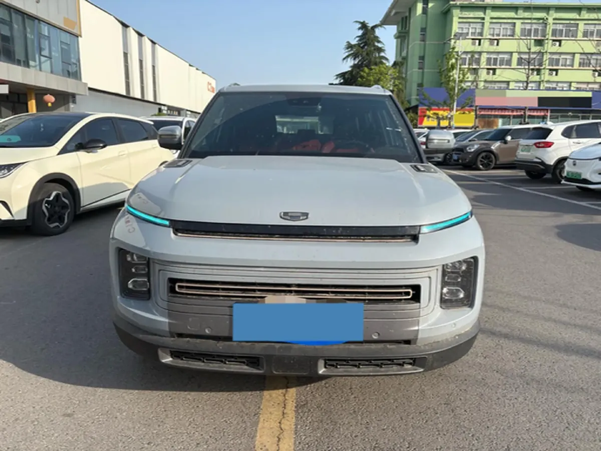 2021 Geely ICON 1.5T 177HP L3 7DCT,autocango,china used car exporter,china ev exporter,chinese used car exporter,chinese used ev exporter