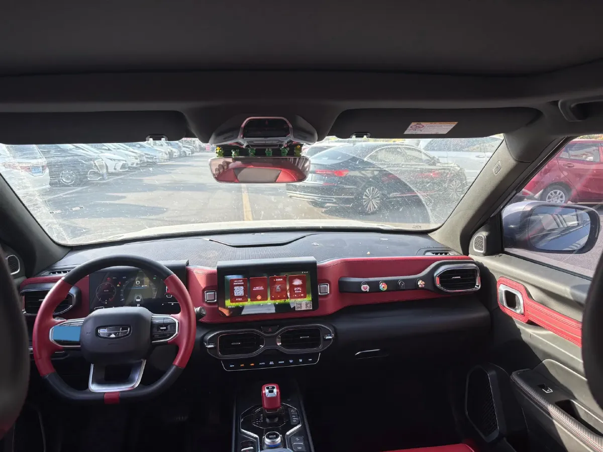 2021 Geely ICON 1.5T 177HP L3 7DCT,autocango,china used car exporter,china ev exporter,chinese used car exporter,chinese used ev exporter