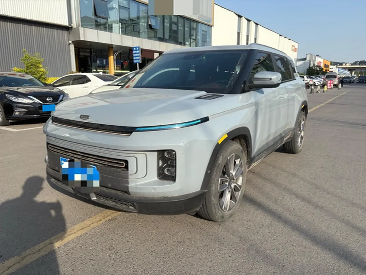 2021 Geely ICON 1.5T 177HP L3 7DCT,autocango,china used car exporter,china ev exporter,chinese used car exporter,chinese used ev exporter