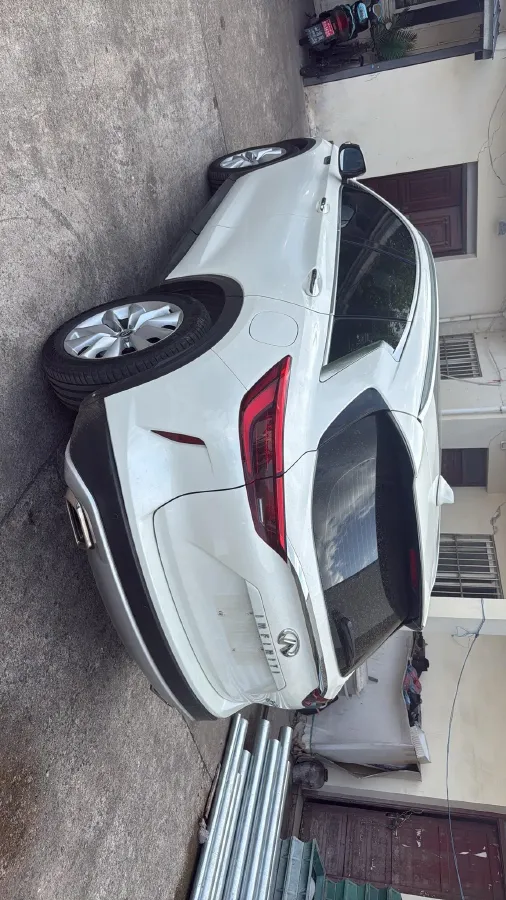2018 Infiniti QX30 2.0T 211HP L4 7DCT,autocango,china used car exporter,china ev exporter,chinese used car exporter,chinese used ev exporter