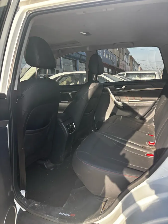 2019 Haval M6 1.5T 150HP L4 7DCT,autocango,china used car exporter,china ev exporter,chinese used car exporter,chinese used ev exporter