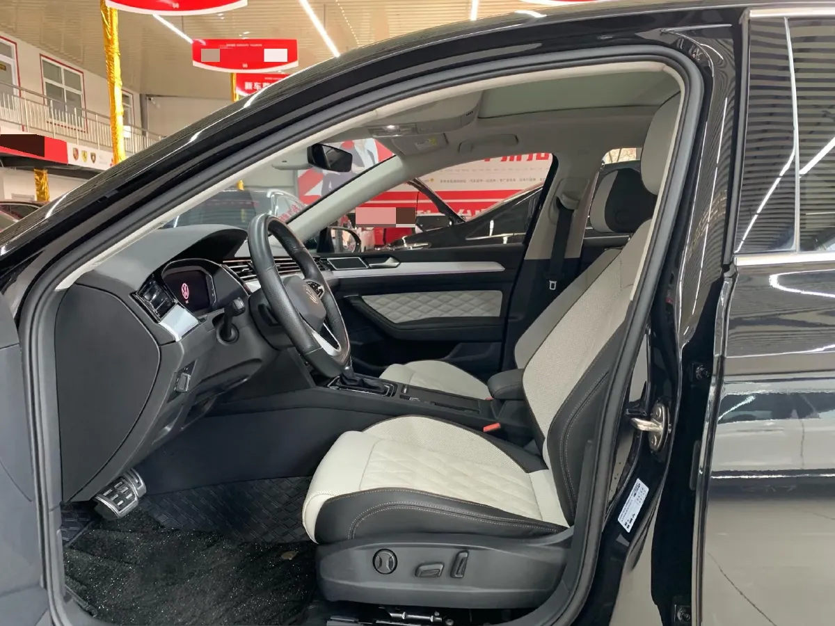 2023 Volkswagen Magotan 2.0T 186HP L4 7DCT,autocango,china used car exporter,china ev exporter,chinese used car exporter,chinese used ev exporter