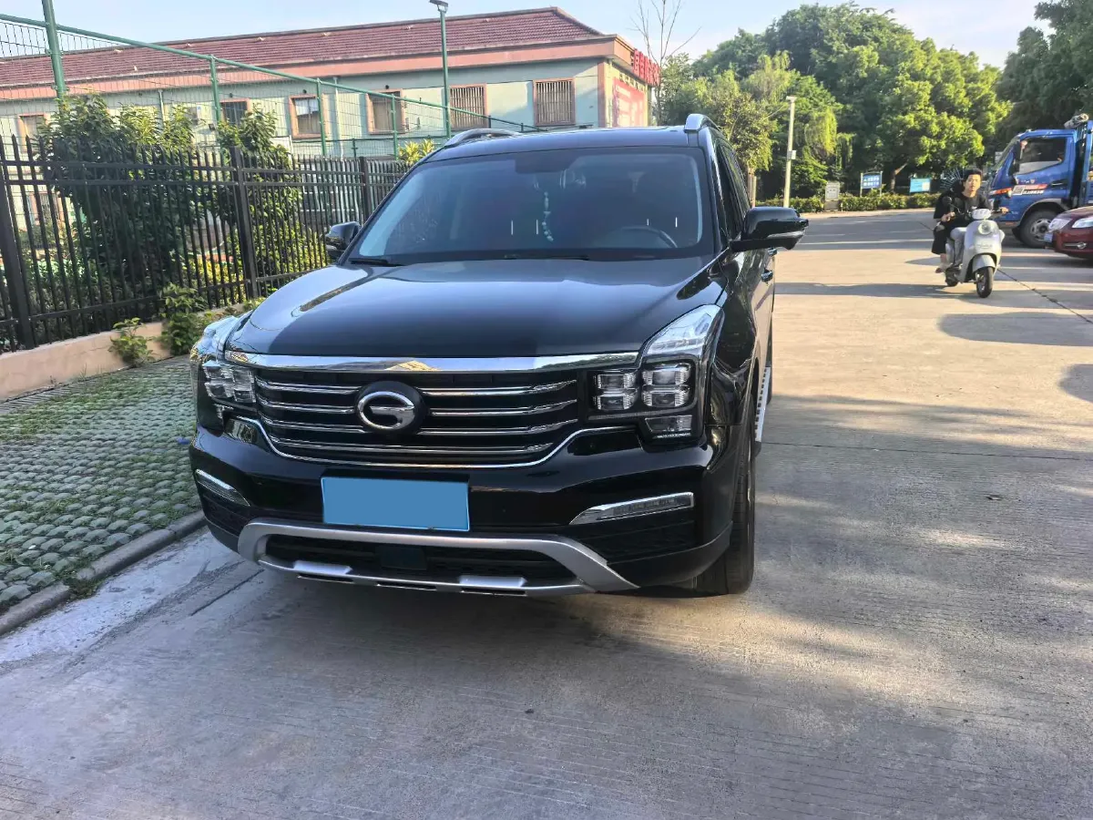 2017 GAC Trumpchi GS8 2.0T 201HP L4 6AT,autocango,china used car exporter,china ev exporter,chinese used car exporter,chinese used ev exporter
