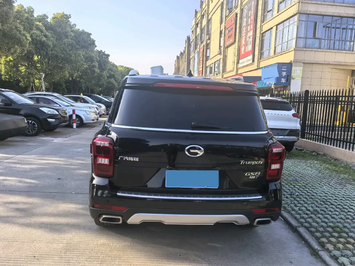 2017 GAC Trumpchi GS8 2.0T 201HP L4 6AT,autocango,china used car exporter,china ev exporter,chinese used car exporter,chinese used ev exporter