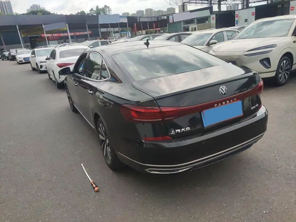 2023 Volkswagen Passat 2.0T 186HP L4 7DCT,autocango,china used car exporter,china ev exporter,chinese used car exporter,chinese used ev exporter