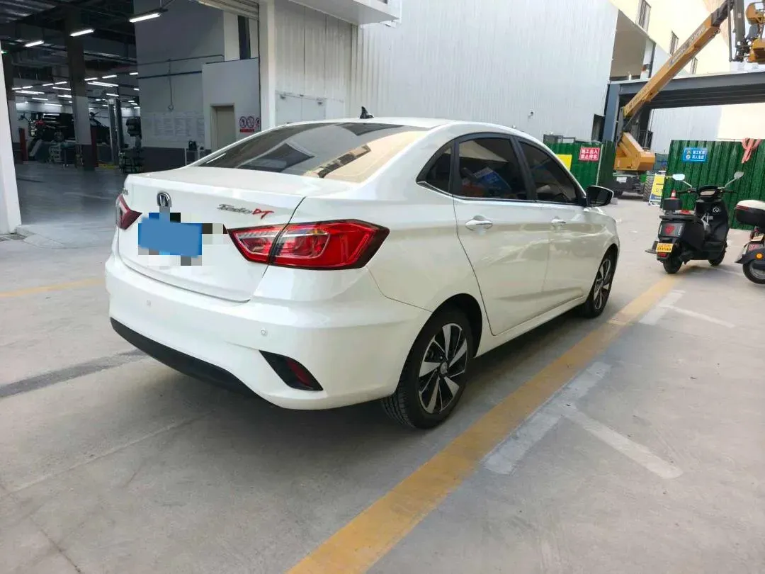 2019 ChangAn Eado DT 1.6L 125HP L4 4AT,autocango,china used car exporter,china ev exporter,chinese used car exporter,chinese used ev exporter