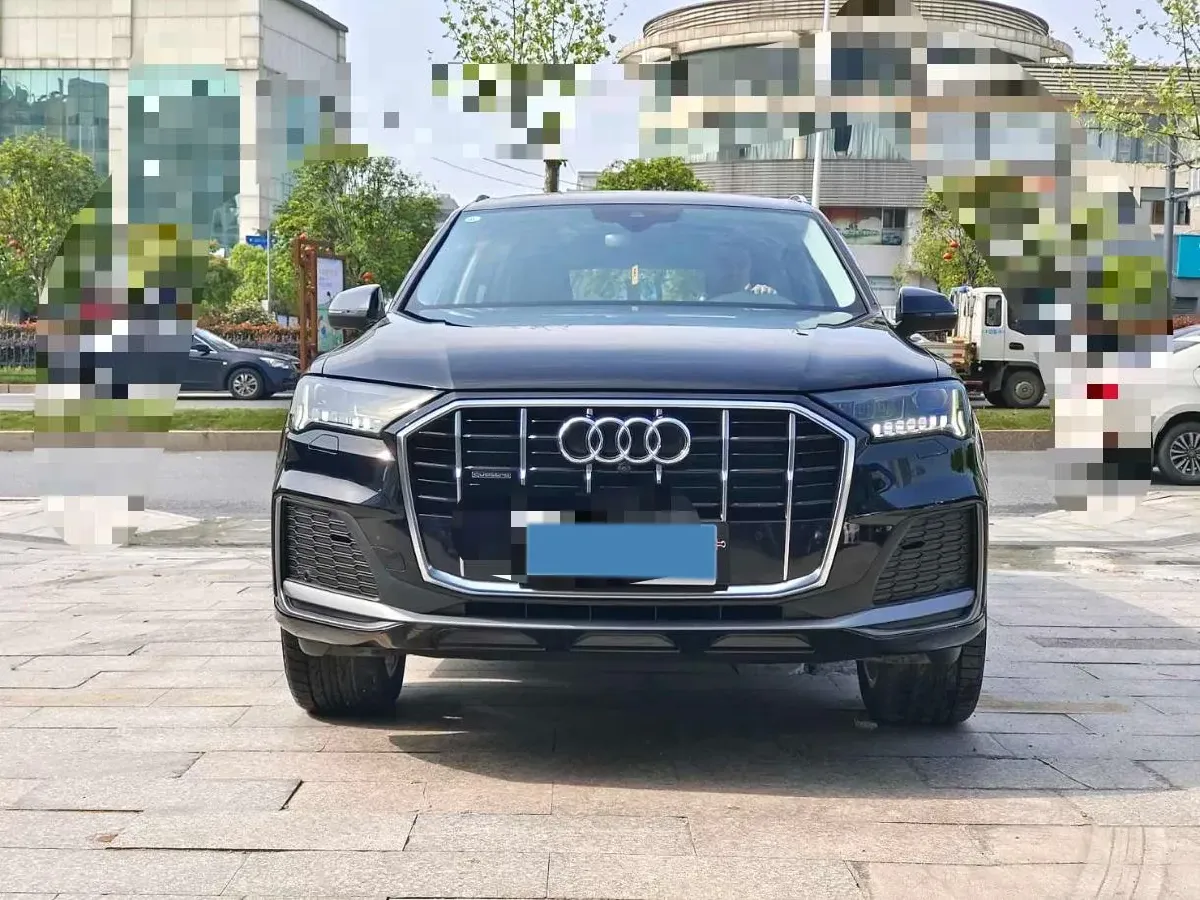 2023 Audi Q7 3.0T 340HP V6 8AT,autocango,china used car exporter,china ev exporter,chinese used car exporter,chinese used ev exporter
