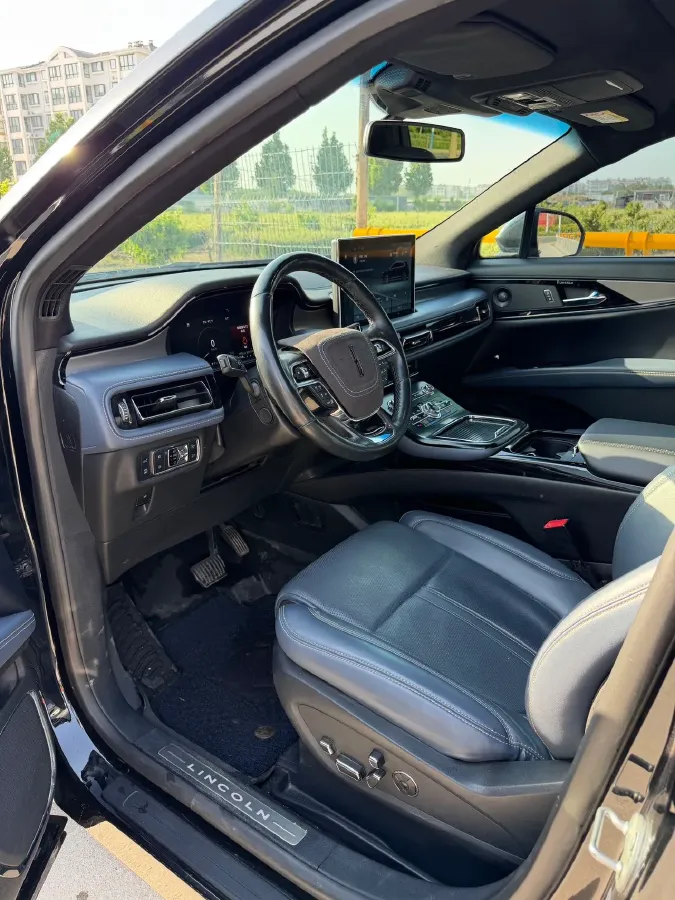 2021 Lincoln Nautilus 2.7T 322HP V6 8AT,autocango,china used car exporter,china ev exporter,chinese used car exporter,chinese used ev exporter