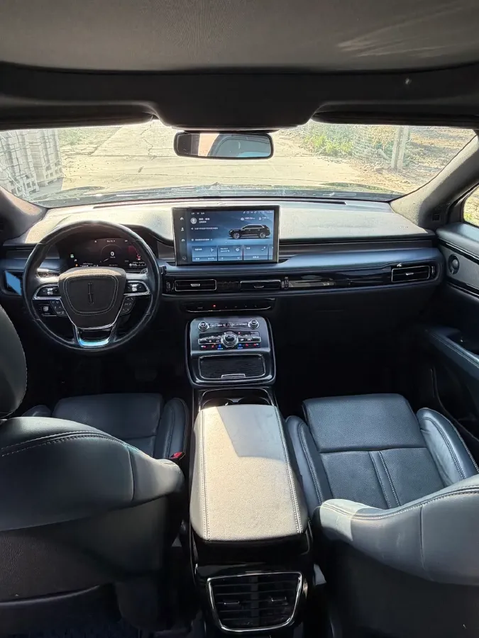 2021 Lincoln Nautilus 2.7T 322HP V6 8AT,autocango,china used car exporter,china ev exporter,chinese used car exporter,chinese used ev exporter