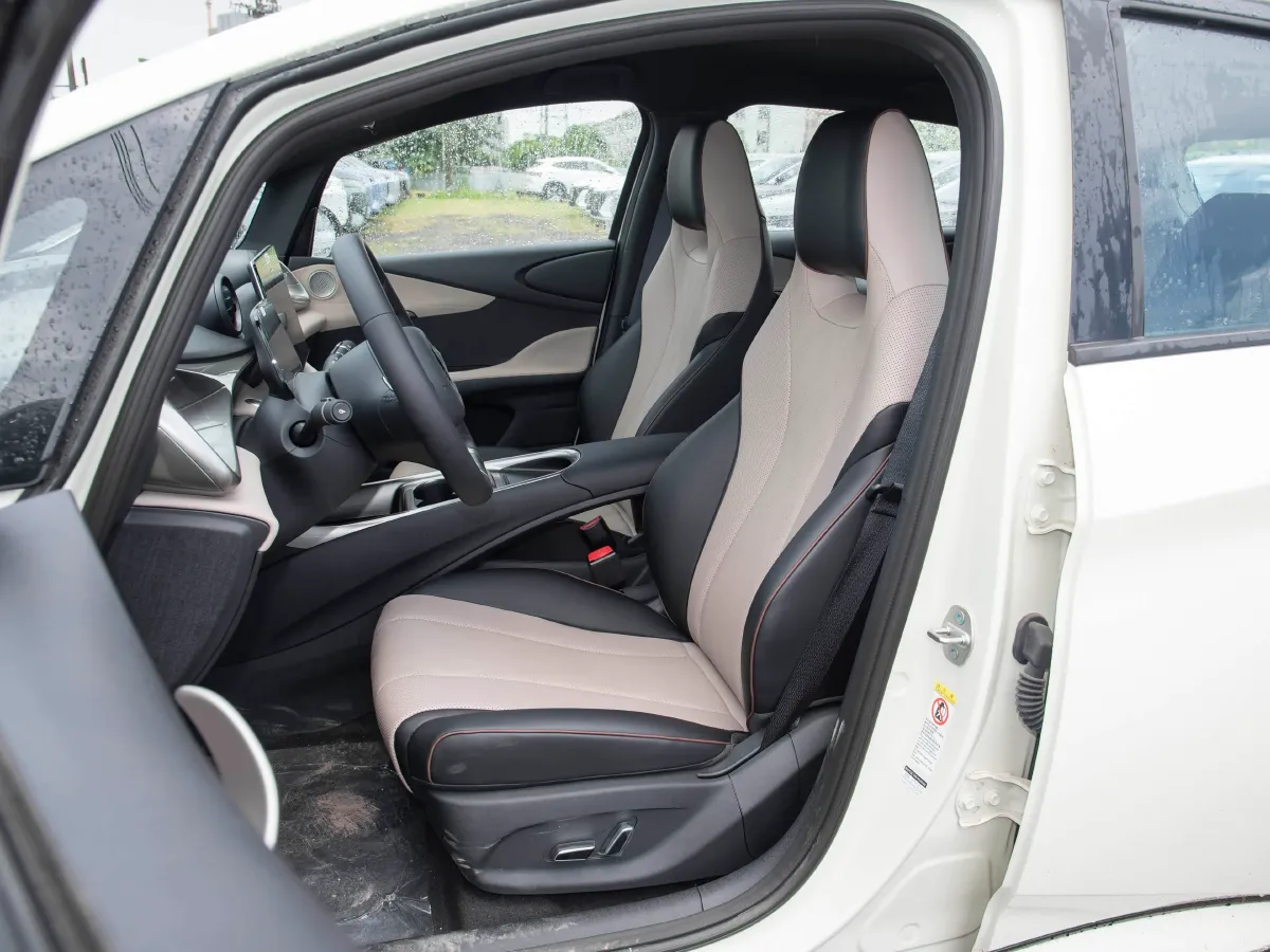 2025 BYD Dolphin BEV 44.928KWH,autocango,china used car exporter,china ev exporter,chinese used car exporter,chinese used ev exporter