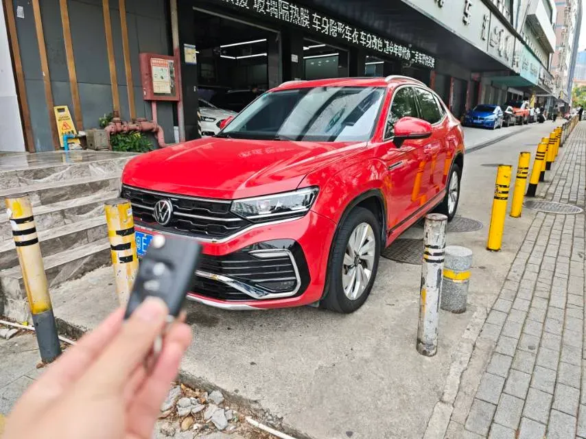 2020 Volkswagen Tayron X 2.0T 186HP L4 7DCT,autocango,china used car exporter,china ev exporter,chinese used car exporter,chinese used ev exporter