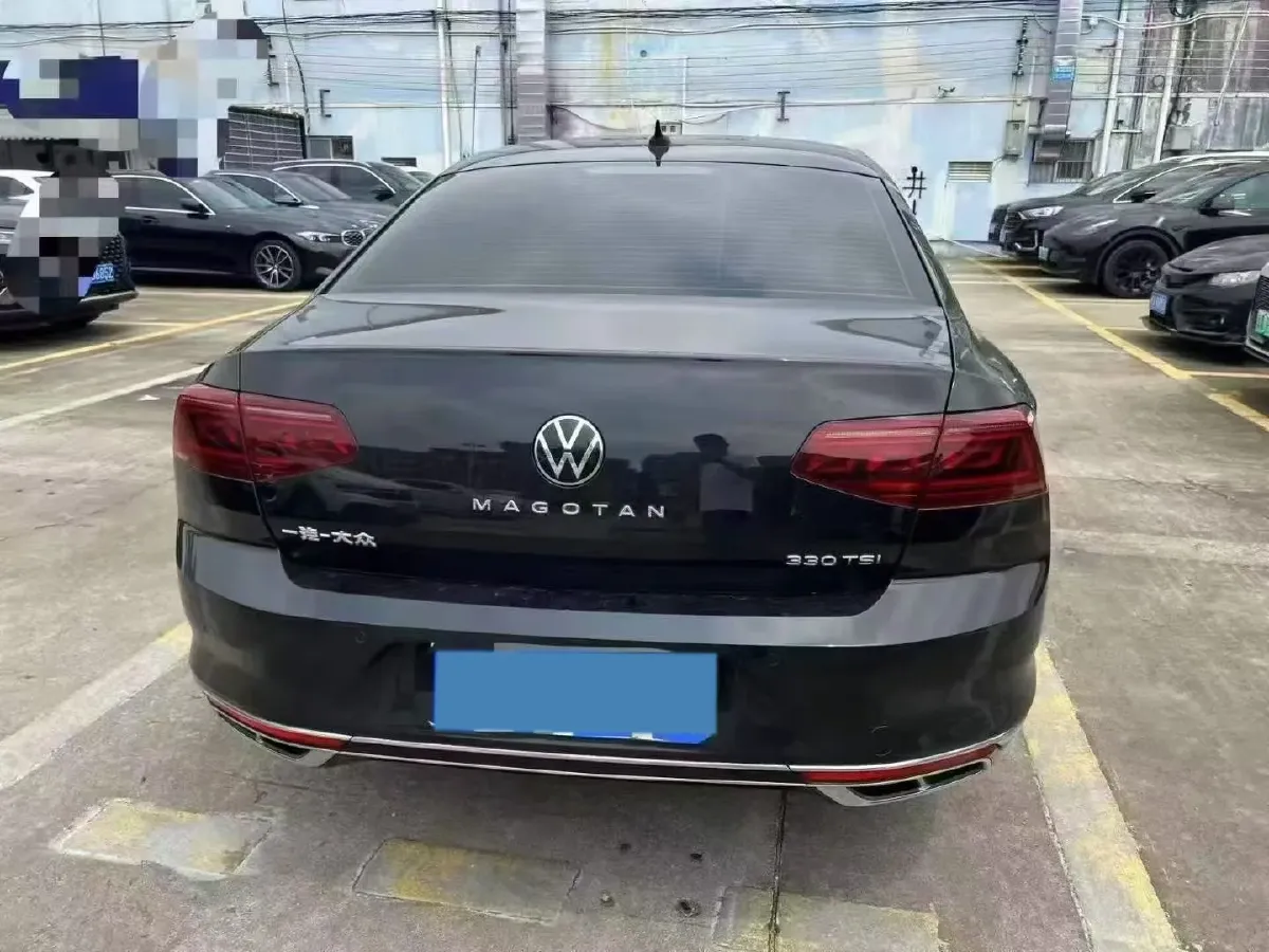 2023 Volkswagen Magotan 2.0T 186HP L4 7DCT,autocango,china used car exporter,china ev exporter,chinese used car exporter,chinese used ev exporter