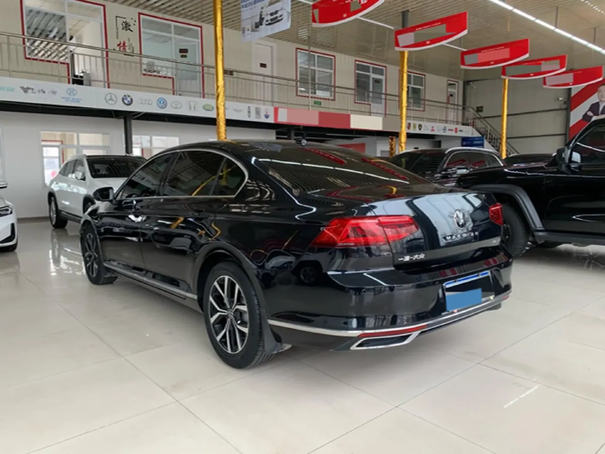 2020 Volkswagen Magotan 1.4T 150HP L4 7DCT,autocango,china used car exporter,china ev exporter,chinese used car exporter,chinese used ev exporter