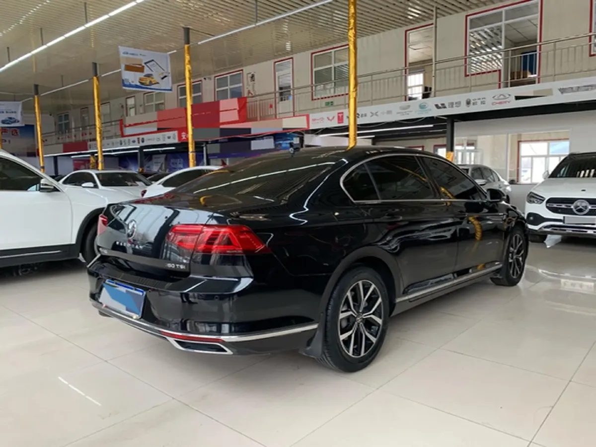 2020 Volkswagen Magotan 1.4T 150HP L4 7DCT,autocango,china used car exporter,china ev exporter,chinese used car exporter,chinese used ev exporter
