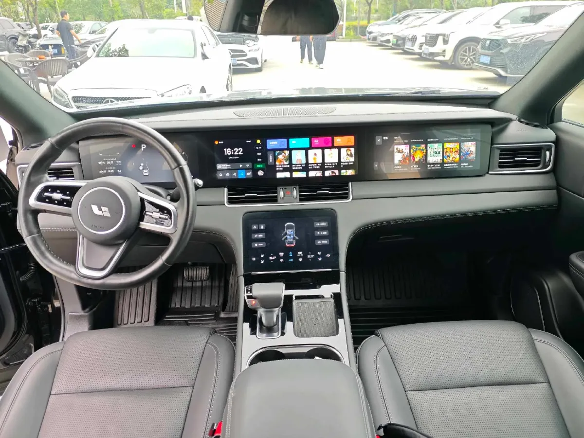2021 Li ONE Range Extended 131HP REEV 40.5KWH,autocango,china used car exporter,china ev exporter,chinese used car exporter,chinese used ev exporter