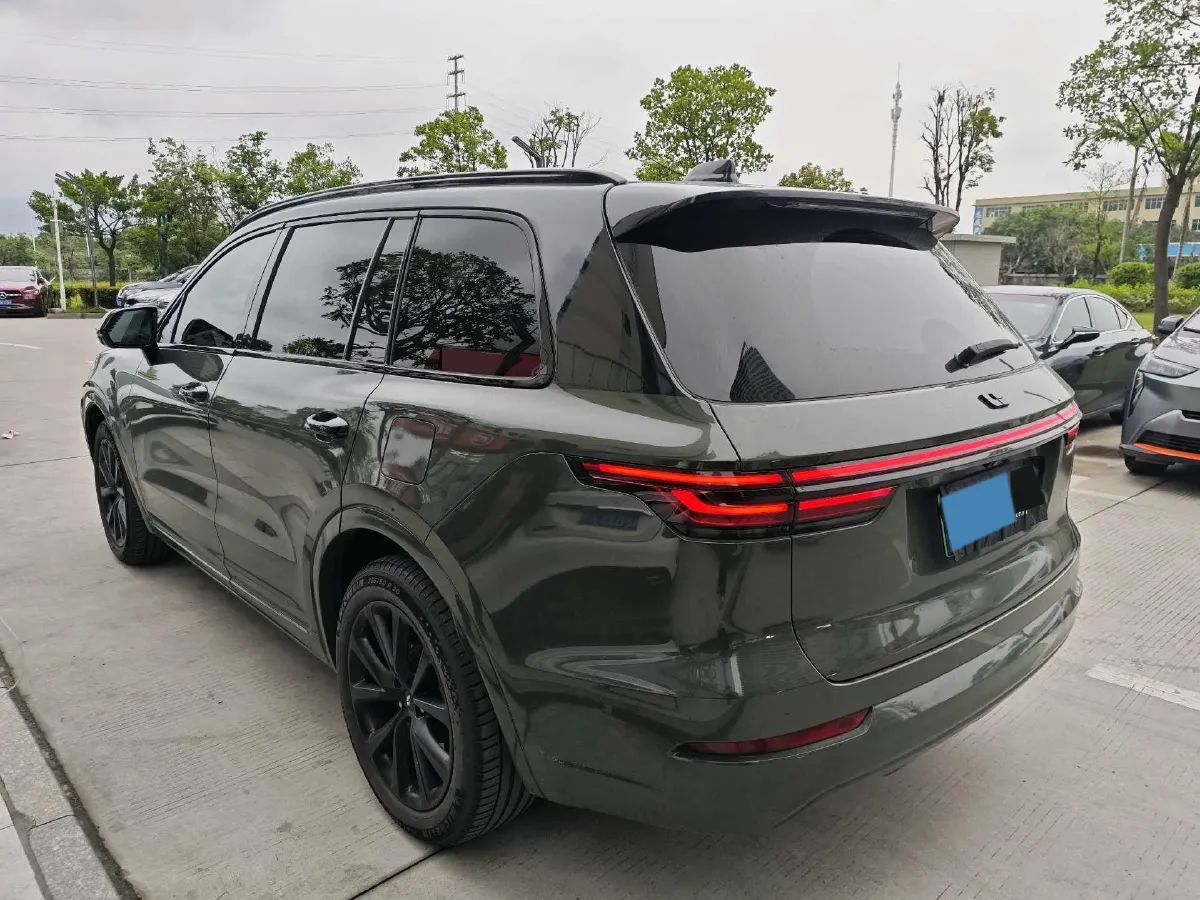 2021 Li ONE Range Extended 131HP REEV 40.5KWH,autocango,china used car exporter,china ev exporter,chinese used car exporter,chinese used ev exporter
