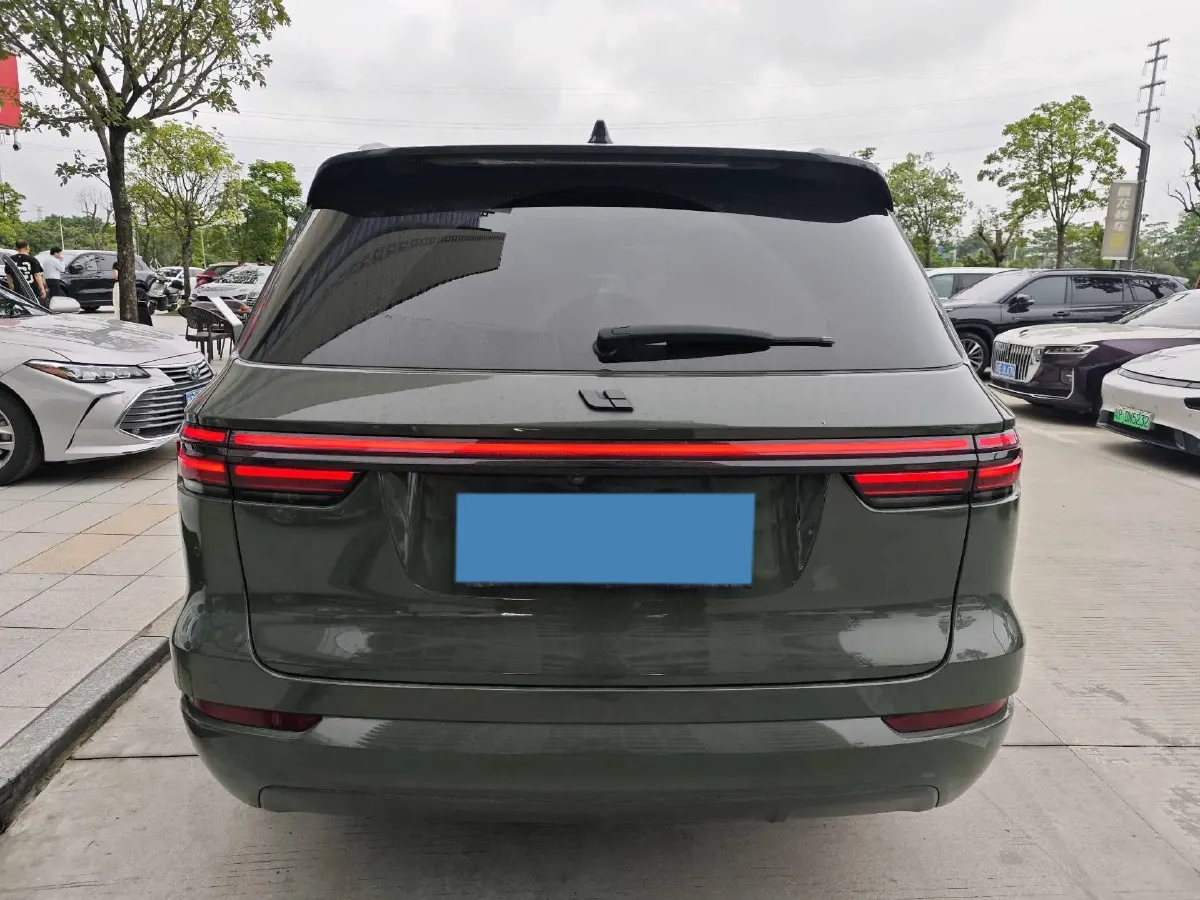 2021 Li ONE Range Extended 131HP REEV 40.5KWH,autocango,china used car exporter,china ev exporter,chinese used car exporter,chinese used ev exporter